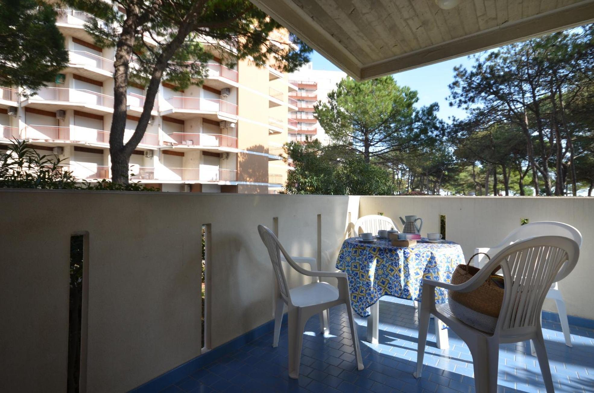 Appartamento Residenza Marco Polo Lignano Sabbiadoro Esterno foto